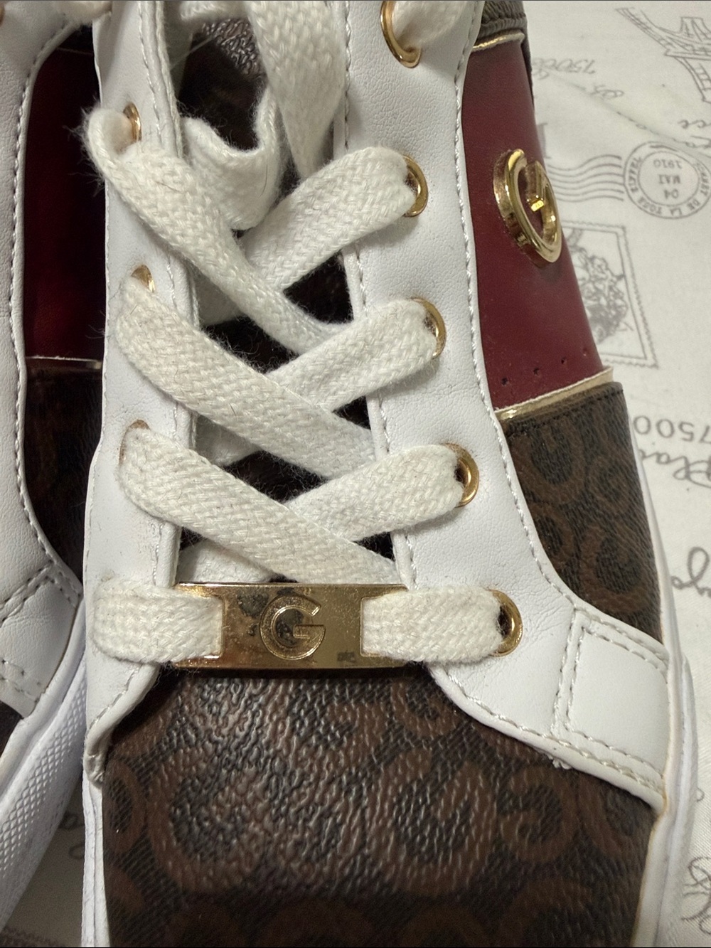 Shoes - Picture 10 of 10